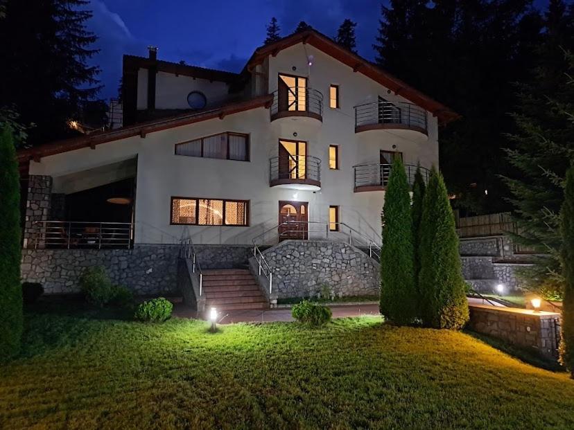Vila Casa Cristian Sinaia Exteriér fotografie